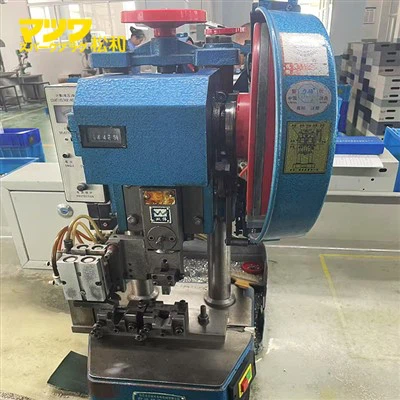 What is the light - resistance of ceramic testing equipment?
